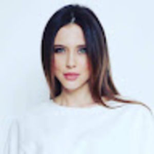 Meet your Posher, Leila